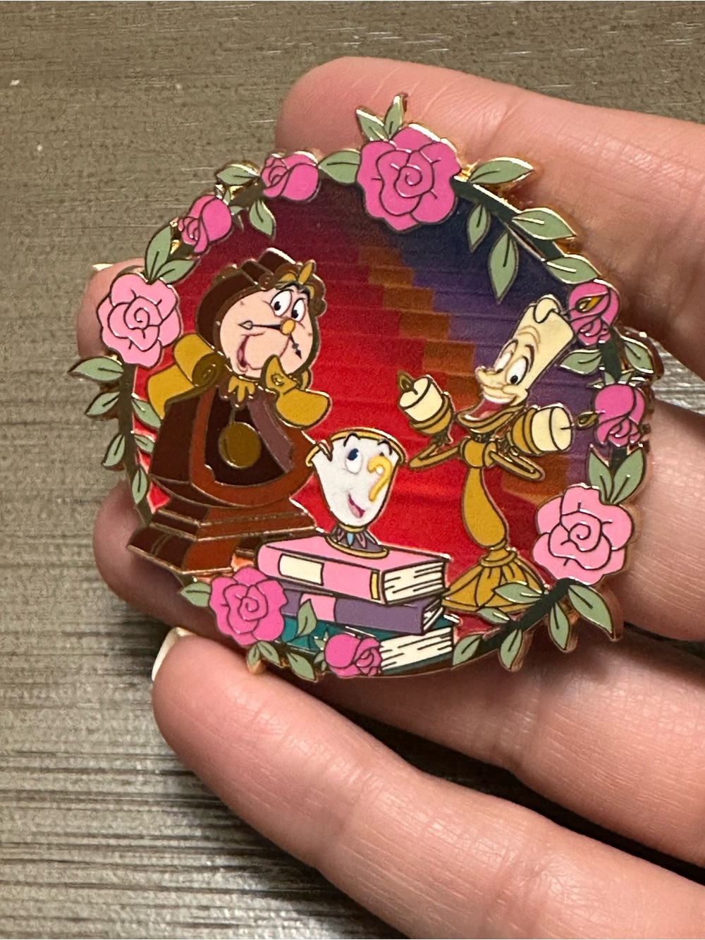 Disney Pink A La Mode (PALM)- Sidekicks Royal Realm Jumbo Pin Beauty & The Beast